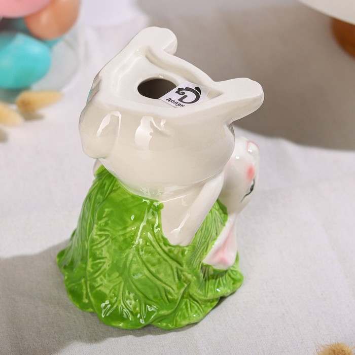 Подставка для яйца Доляна «Зайка в капусте», 14,5×12×15,3 см, цвет белый Подставка для яйца Доляна «Зайка в капусте», 14,5×12×15,3 см, цвет белый