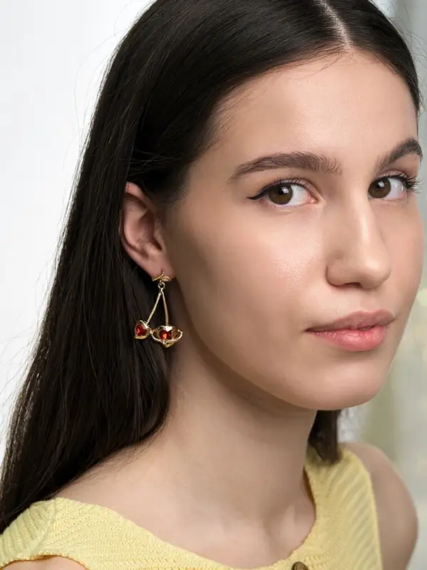 Серьги &laquo;Сердечная вишня&raquo;, красные в золоте