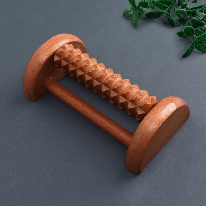 Массажёр для ног «Барабан», 1 ролик с шипами, деревянный, 14,5 × 8,2 × 5 см Массажёр для ног «Барабан», 1 ролик с шипами, деревянный, 14,5 × 8,2 × 5 см