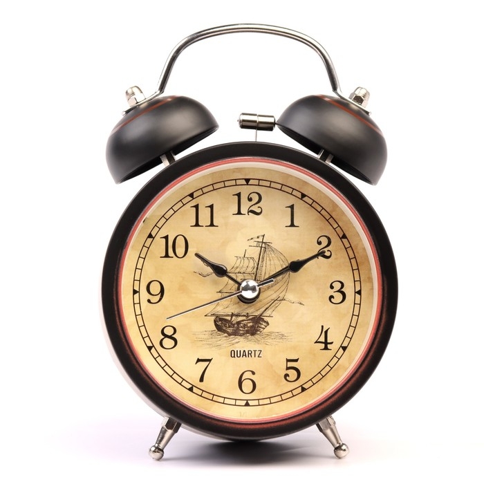 Часы настольные будильник с подсветкой «Корабль», плавный ход, циферблат d-7.5 см, 13×9 см Часы настольные будильник с подсветкой «Корабль», плавный ход, циферблат d-7.5 см, 13×9 см