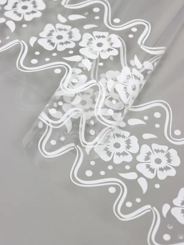Пленка прозрачная с рисунком «Кружево» Белое 0.7×8.2±5%м