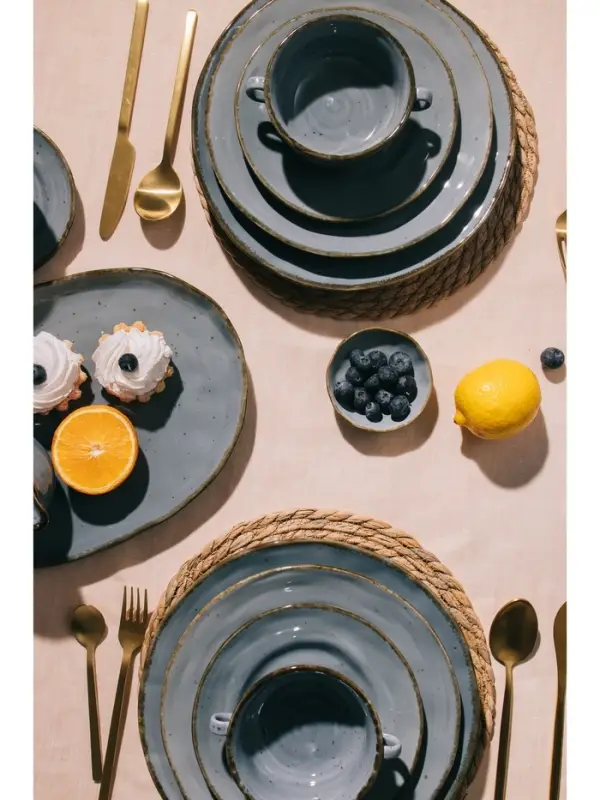 Блюдо сервировочное Magistro Alpine Frost, 33&times;22.8&times;2.5 см, овальное, фарфор, голубовато-серый