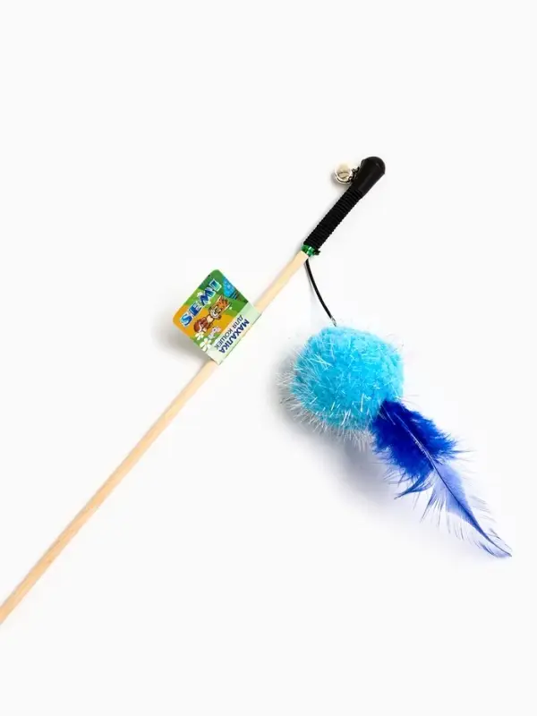 Дразнилка - удочка &laquo;Мячик с перьями&raquo;. на деревянной палочке, цвет МИКС
