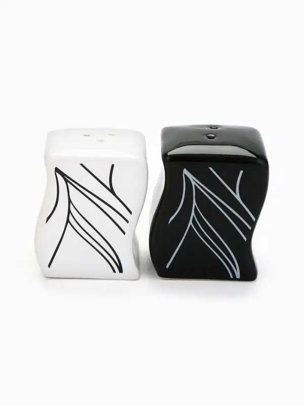 Солонка и перечница &laquo;Линии&raquo;, 100 мл