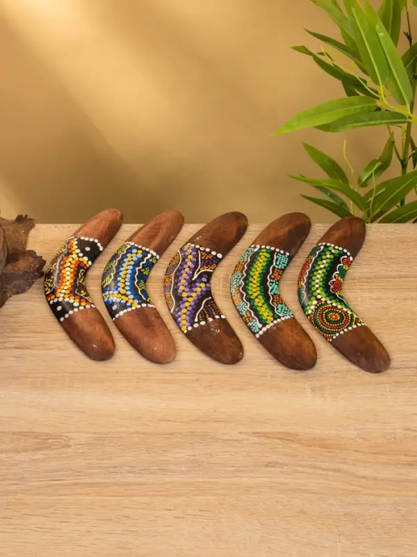 Сувенир "Бумеранг" албезия, 20х6х1 см, МИКС