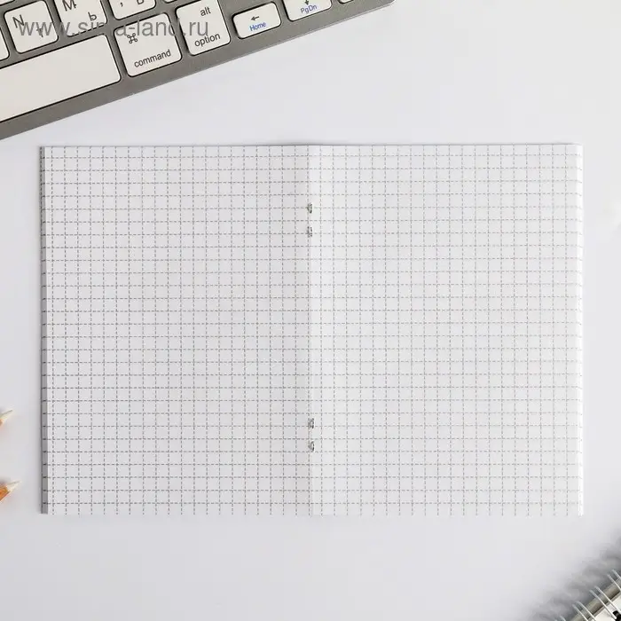 Блокнот А6, 32 л на скрепке, в клетку &laquo;Мечтай&raquo;