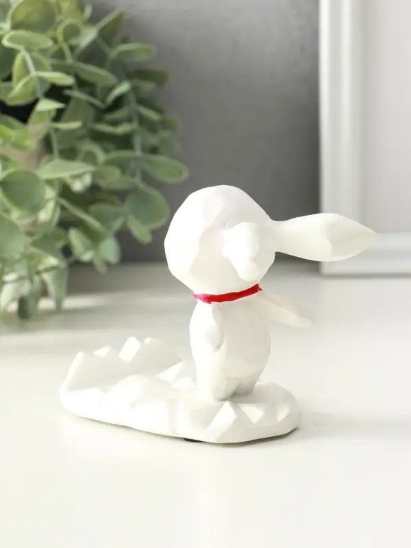 Сувенир полистоун подставка для телефона Сувенир полистоун подставка для телефона "Зайка с шейным красным платком" 6,5х9х8,5 см
