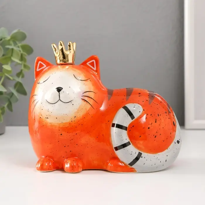 Копилка для денег &laquo;Спящая рыжая кошка в короне&raquo;, керамика, 16.2&times;10.3&times;12.6 см