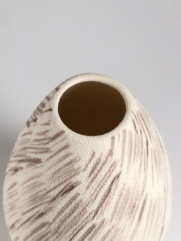 Ваза настольная керамика Ваза настольная керамика "Беажио" классик, 24,5х15 см, бежево-коричневый