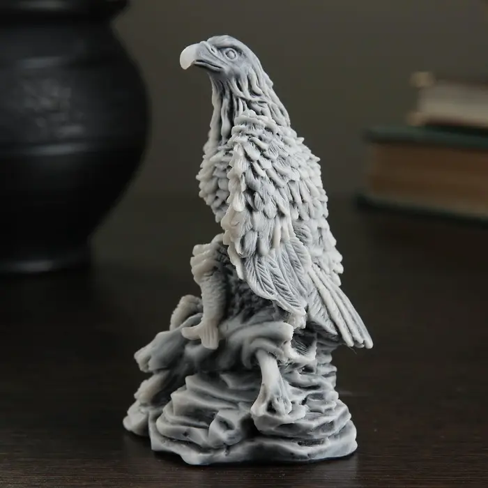 Фигурка «Орёл малый», 10 см Фигурка «Орёл малый», 10 см