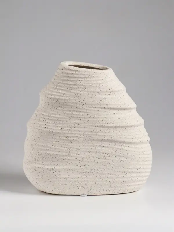 Ваза настольная керамика Ваза настольная керамика "Элладио" 18х17,5 см, белый