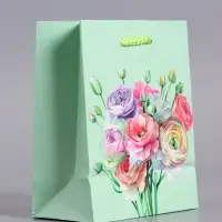 Пакет подарочный "Весенний букет" ламинированый 11,5 х 14,5 х 6,5 см