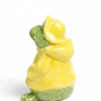 Фигурка декоративная &laquo;Лягуха в жёлтой куртке и панаме&raquo;, керамика, 7.9&times;6.7&times;10.9 см