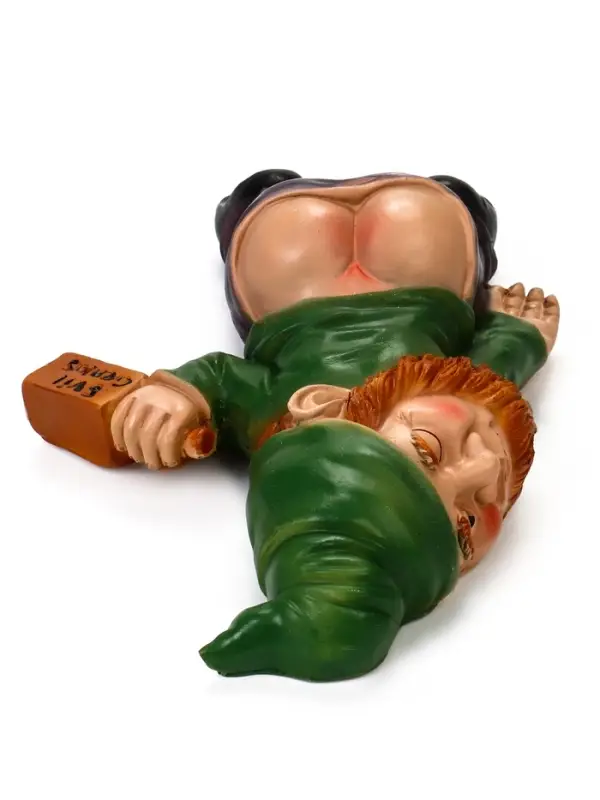 Садовая фигура из полистоуна &laquo;Гном спящий-пьяный&raquo;, 23&times;16&times;7 см