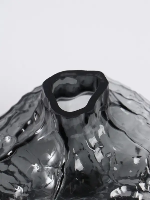 Ваза &laquo;Джино&raquo;, 16&times;19 см, стекло. чёрная