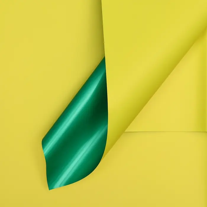 Пленка для цветов тонированная, матовая, 57×57±1 см, 65 мкм Пленка для цветов тонированная, матовая, 57×57±1 см, 65 мкм