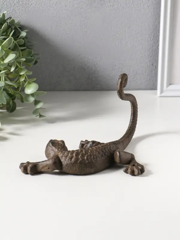 Крючок настенный &laquo;Ящерица&raquo;, ключница декоративная, чугун, 20&times;15&times;11 см