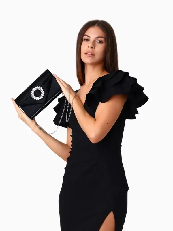 Сумка-клатч женская вечерняя на магните, на цепочке, с декоративной пряжкой, чёрная