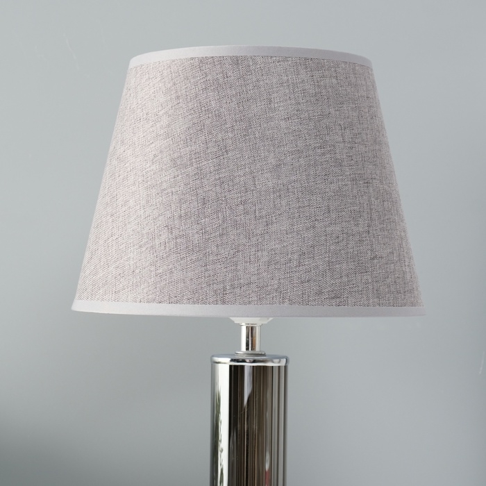 Лампа настольная Лампа настольная "Арабеска" 1х40Вт Е27 хром/серый 22х22х36см