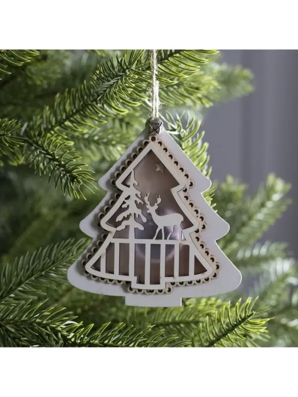 Ёлочная игрушка &laquo;Ёлочка с оленем&raquo;, 10&times;10&times;2 см, 4 LED, от батареек, свечение тёплое белое