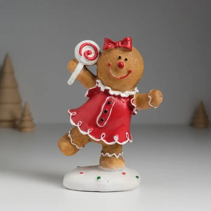 Фигурка полистоун &laquo;Пряничка в красном платье, с леденцом&raquo;, 10&times;5&times;14 см