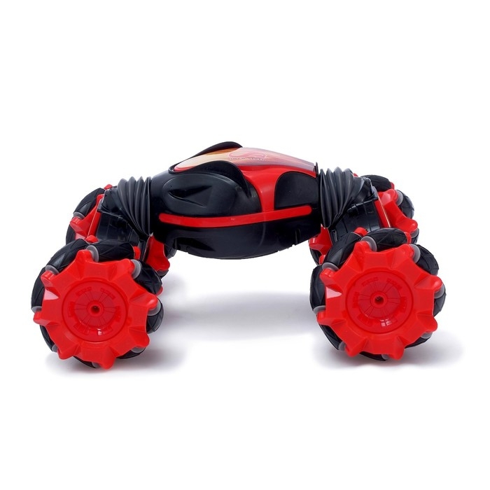 Машина-трансформер «Вездеход», полный привод, движение во всех направлениях, цвет красный Машина-трансформер «Вездеход», полный привод, движение во всех направлениях, цвет красный