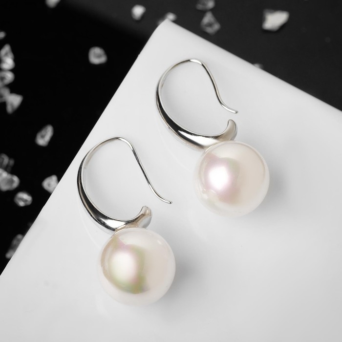 Серьги с жемчугом «Капля» полукруг, цвет белый в серебре Серьги с жемчугом «Капля» полукруг, цвет белый в серебре