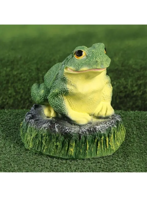 Садовая фигура из гипса &laquo;Лягушка на камне&raquo;, 22&times;20&times;22 см