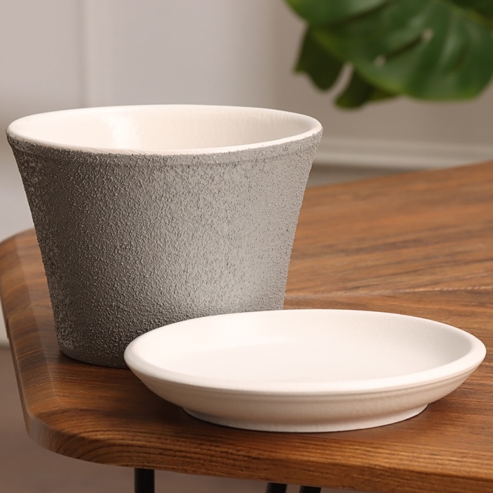 Горшок цветочный Горшок цветочный "Тренто" серый рельеф 0,8 л