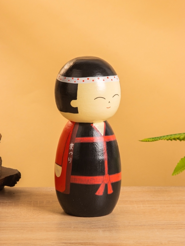 Деревянная кукла кокеши Деревянная кукла кокеши "Хидео" 9х9х21 см