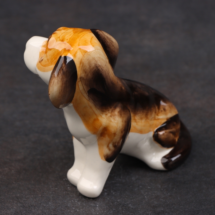 Статуэтка фарфоровая "Бигль", 10 см, авторская роспись