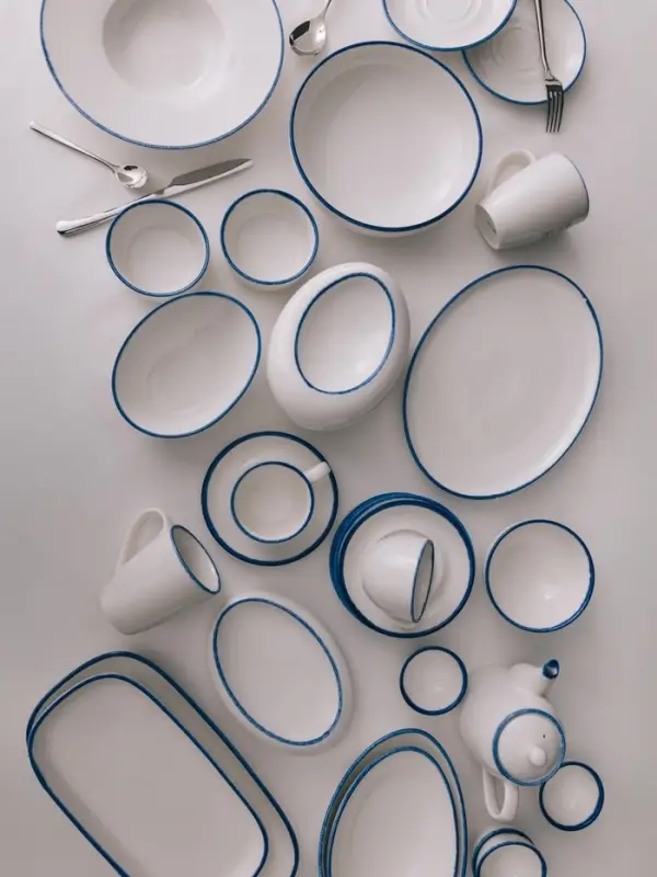 Глубокая тарелка Magistro Blue Lagoon, 1.55 л, d=22.5 см, фарфор, белая