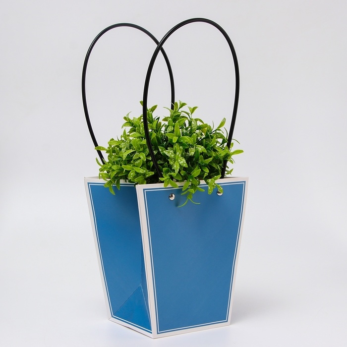 Сумка для цветов синяя влагостойкая, 17x17-11.5x11.5-20 см 4 Сумка для цветов синяя влагостойкая, 17x17-11.5x11.5-20 см 4