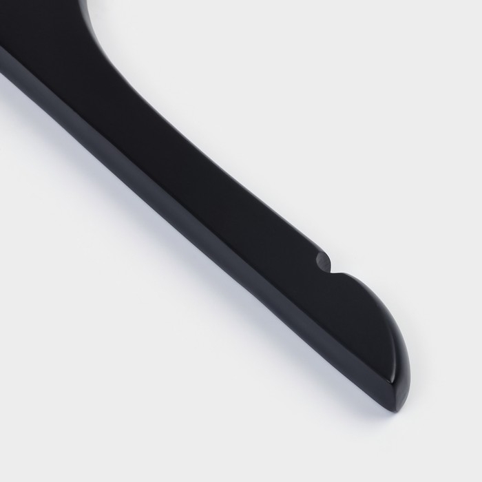 Плечики - вешалка для одежды LaDо́m Black Lotus, 38,5×1,6×26,5 см, длинный крюк, широкие плечики Плечики - вешалка для одежды LaDо́m Black Lotus, 38,5×1,6×26,5 см, длинный крюк, широкие плечики