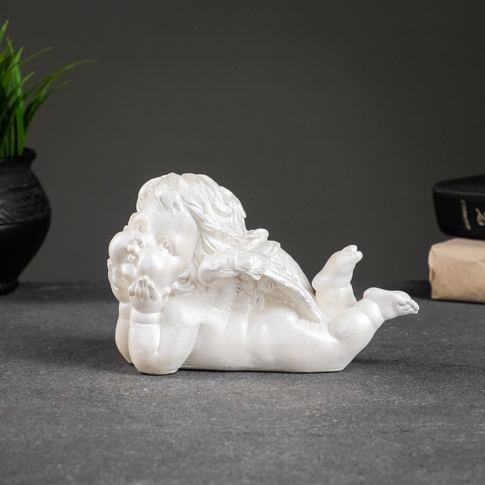 Фигура  Фигура "Ангел лежит на ладошках" перламутровый, 12х16х10см