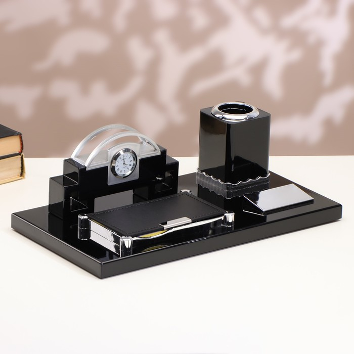 Набор настольный 4в1 с визитницей и часами, 34х17х13 см Набор настольный 4в1 с визитницей и часами, 34х17х13 см