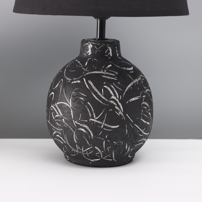 Лампа настольная Лампа настольная "Луиза" 1х40Вт Е27 черный 25х25х38,,5см