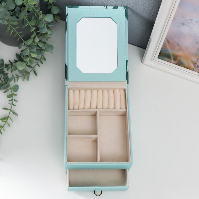 Шкатулка кожзам для украшений Шкатулка кожзам для украшений "Одуванчики и пальмовые листья" 8,7х14,3х18,2 см