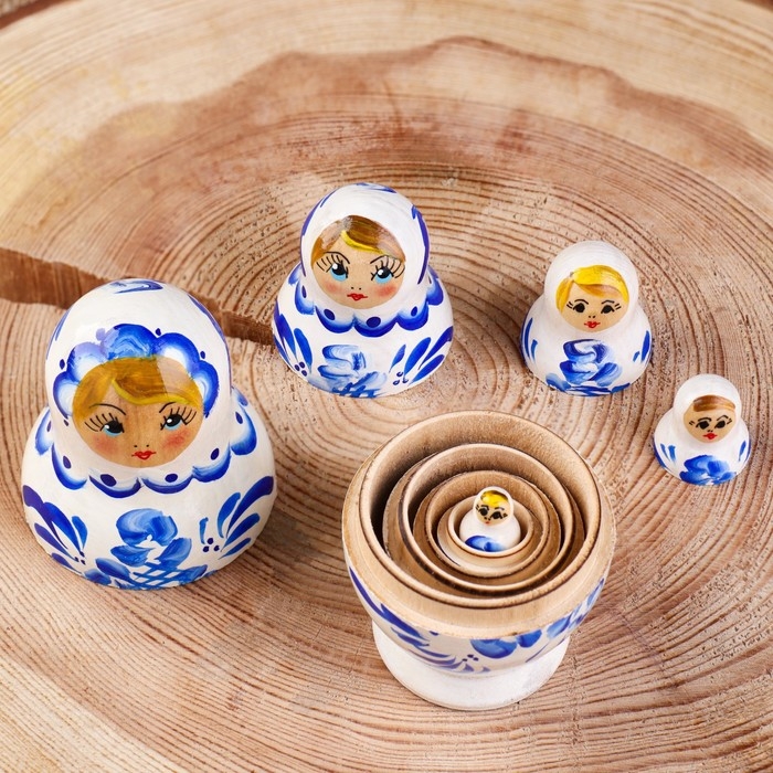 Матрёшка «Гжель», белое платье, 5 кукольная, 10 см Матрёшка «Гжель», белое платье, 5 кукольная, 10 см