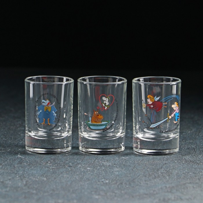 Набор «Приколы», 7 предметов: 6 стопок 50 мл, пепельница Набор «Приколы», 7 предметов: 6 стопок 50 мл, пепельница