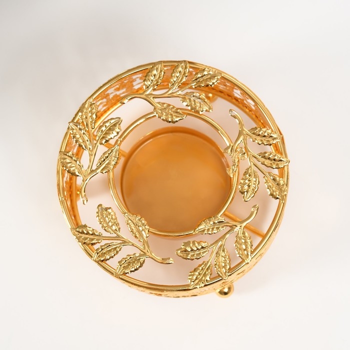Подсвечник металл на 1 свечу  Подсвечник металл на 1 свечу "Круг. Венок из листьев" золото d=5,5 см 11х11х5,6 см