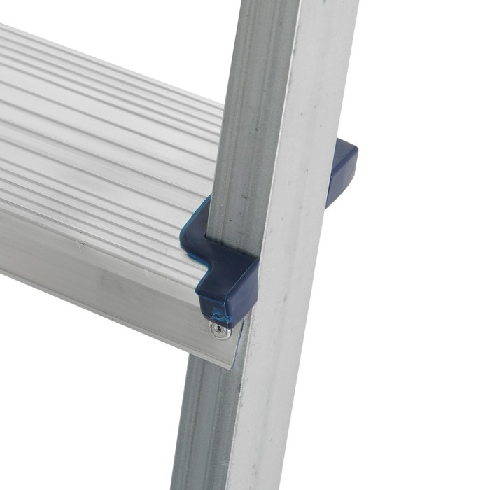 Стремянка ТУНДРА, оцинкованная, 10 ступеней Стремянка ТУНДРА, оцинкованная, 10 ступеней