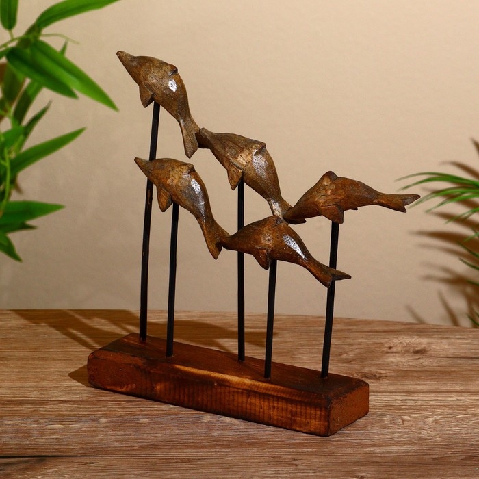 Сувенир Сувенир "Дельфины" на подставке, албезия 25х5х29 см