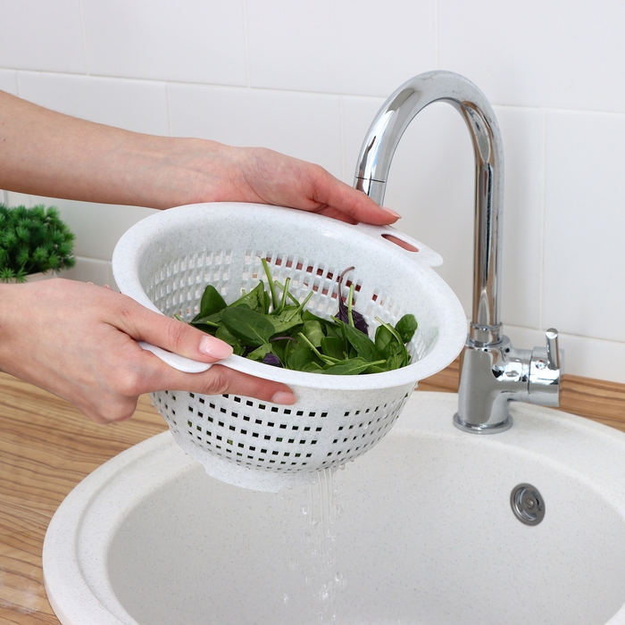 Дуршлаг кухонный, d=23,5 см, цвет мраморный Дуршлаг кухонный, d=23,5 см, цвет мраморный