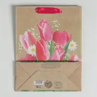 Пакет подарочный крафтовый вертикальный, упаковка, &laquo;С 8 марта!&raquo;, MS 18 х 23 х 8 см