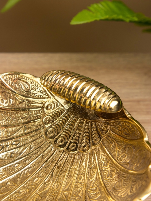 Блюдо сервировочное «Морская раковина», латунь, 18×18×7 см