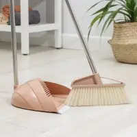 Щётка для пола Доляна: щётка 23&times;88 см, совок 26&times;26&times;73 см, бежевая