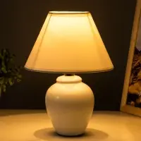 Лампа настольная &laquo;Азалия &raquo;E14, 220V, белая RISALUX