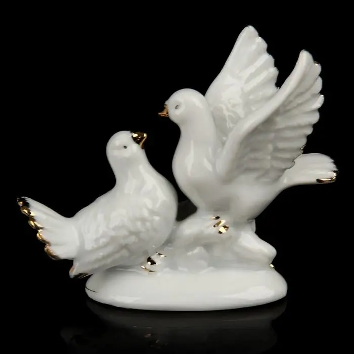 Сувенир "2 голубка с розой" белые со стразой мини 6,7х9,2х3 см