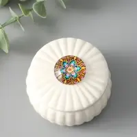 Шкатулка для украшений &laquo;Цветок-калейдоскоп&raquo;, с крышкой, белая, керамика, 7&times;7&times;5.3 см